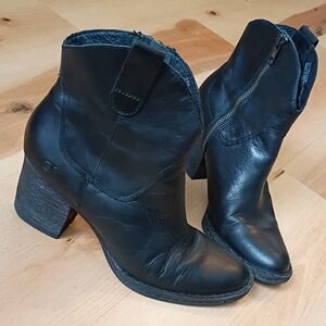 Born Healed Black Leather Western Style Ankle Boot